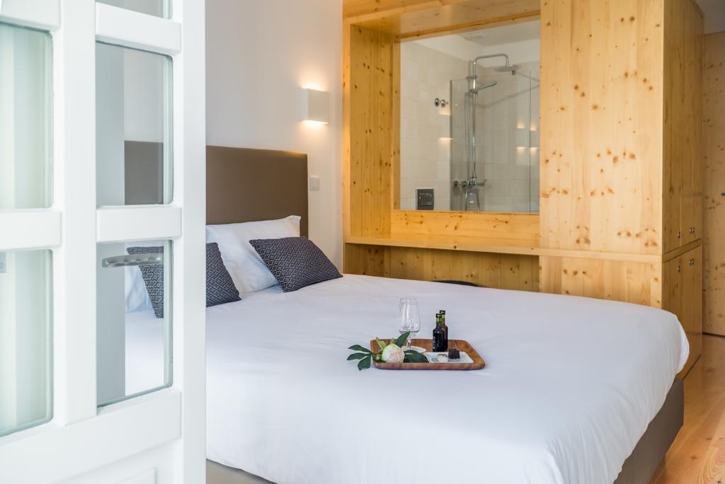 Ribeiredge Guest House Порто Екстериор снимка