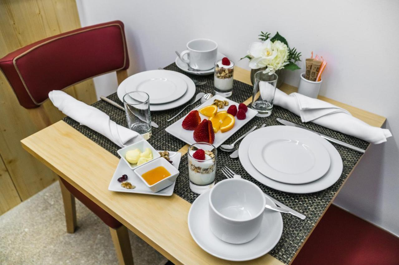 Ribeiredge Guest House Порто Екстериор снимка