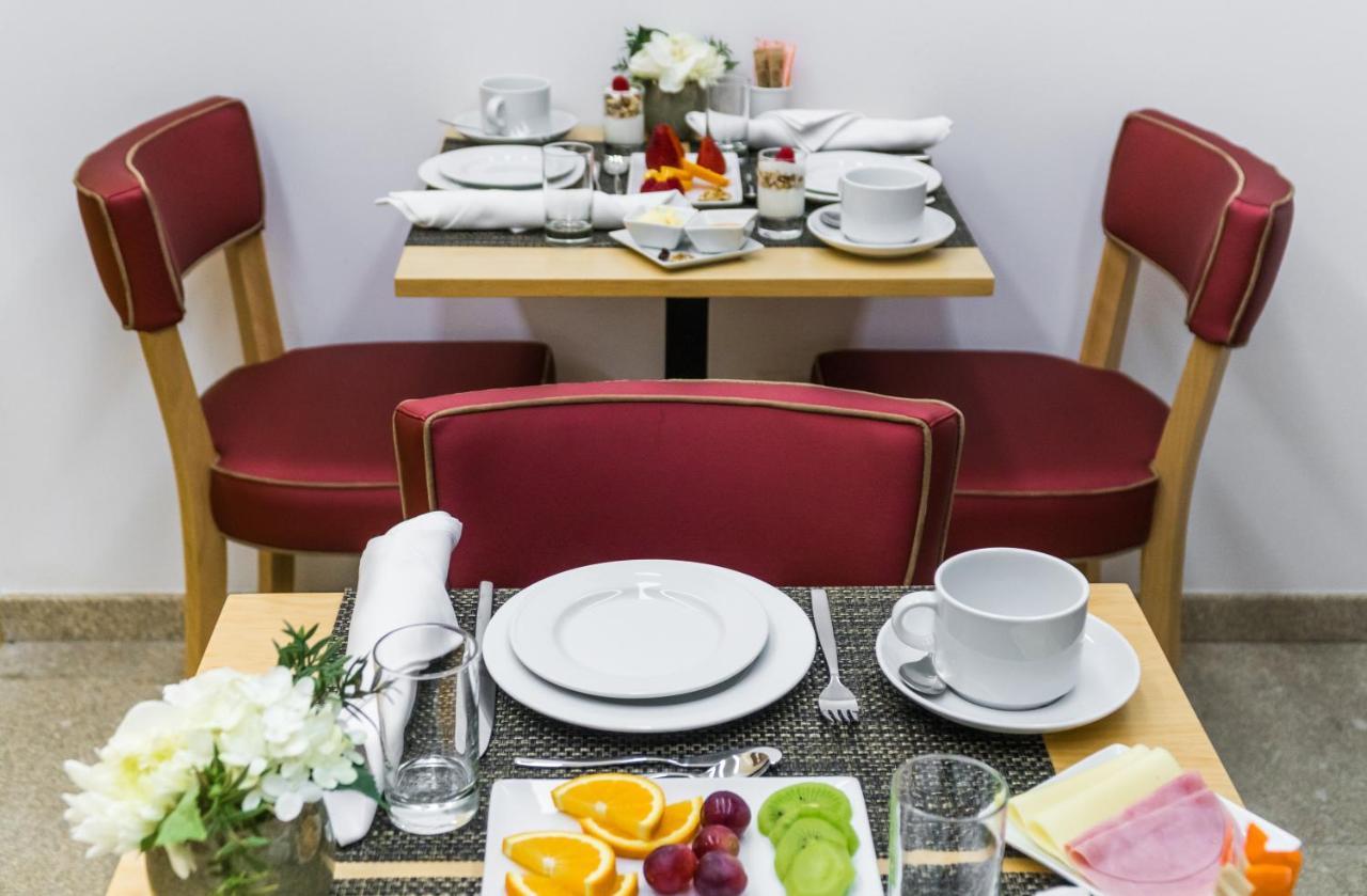 Ribeiredge Guest House Порто Екстериор снимка